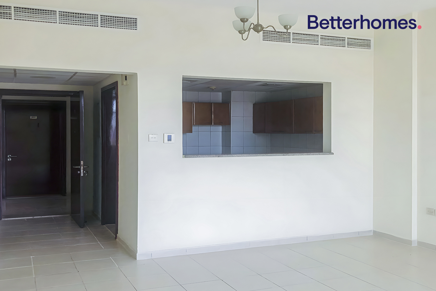 1 Bedroom Apartment in China Cluster